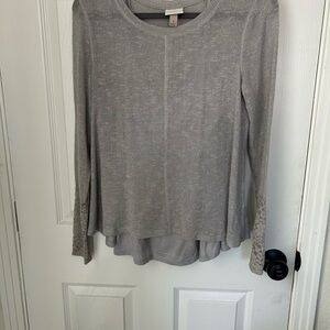 Knox Rose Heather Gray Layered Long-Sleeve Top with Lace Cuffs